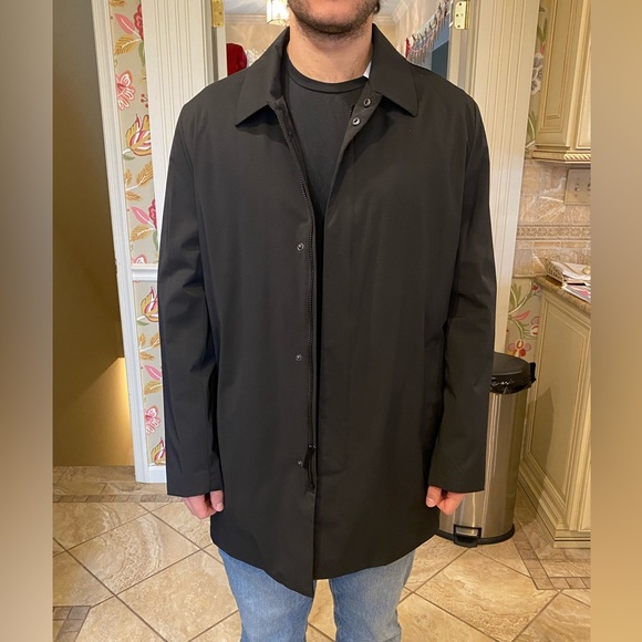 Men’s Tailored Fit Raincoat - Picture 1 of 8